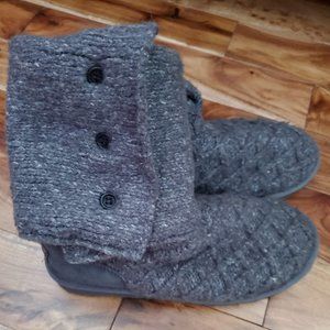 UGG Women's Classic Cardy Boots